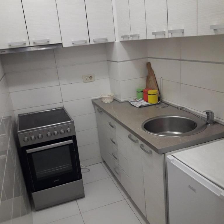 Fantastic brand new apartment 2 - One-Bedroom Apartment - 6