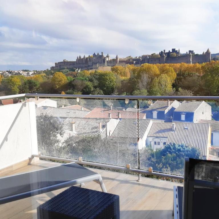 Les Suites du Saint Nazaire, vue panoramique sur la Cité Médiévale - Les Balcons de la Cité - Executive Suite - 2