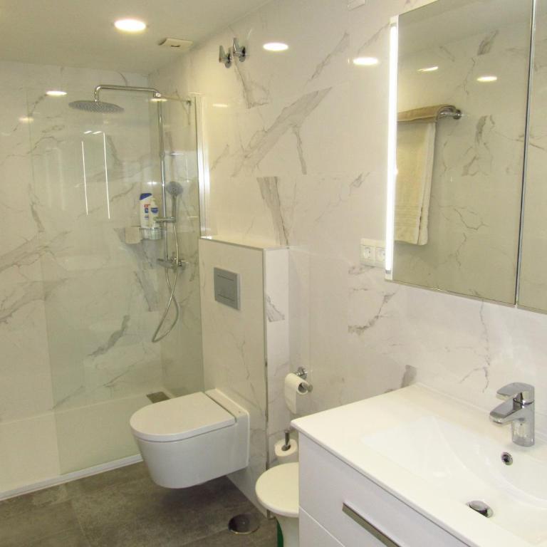 MANANTIAL - Apartamento de 2 dormitorios con terraza y vistas al mar - 9