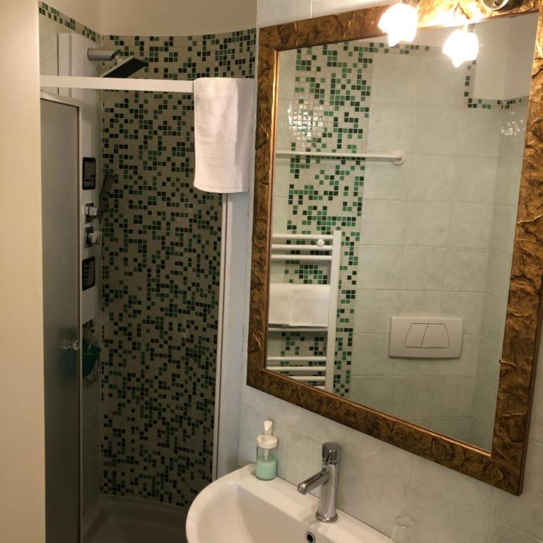 Ai Savoia B&B - Guest House - Deluxe Double Room - Annex - 9