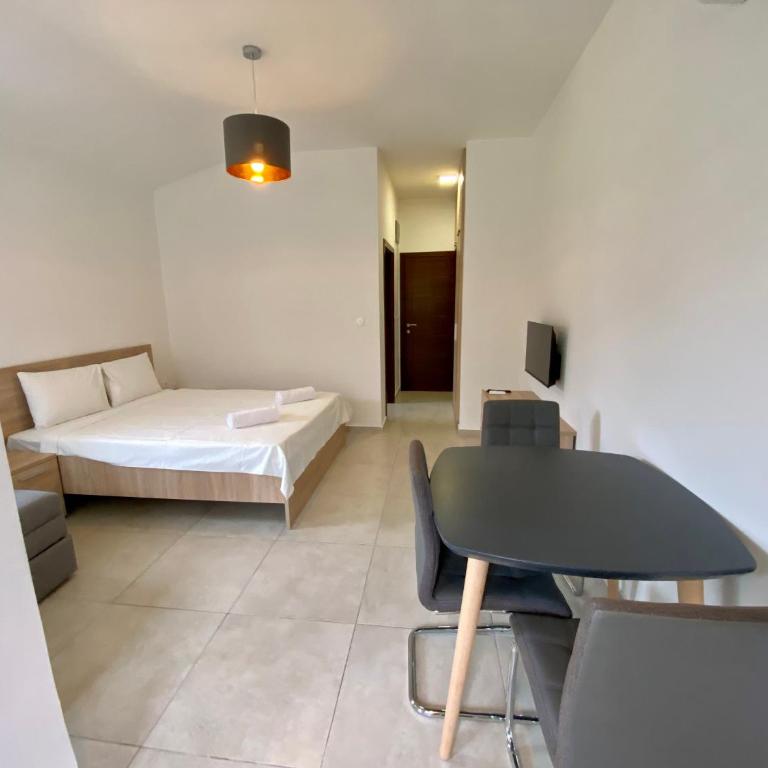 Villa Dolphin Apartments - Comfort Triple Room - 5