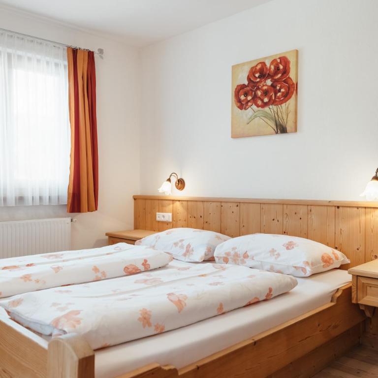 Garni Ciasa Urban - Doppelzimmer mit Balkon - 17