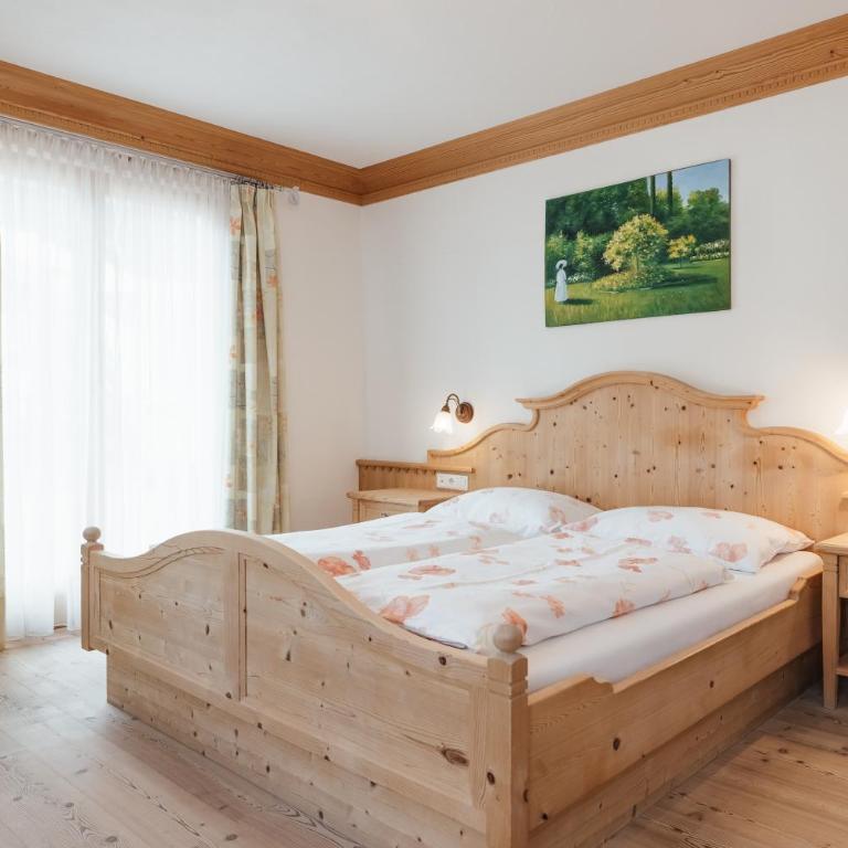 Garni Ciasa Urban - Doppelzimmer mit Balkon - 1