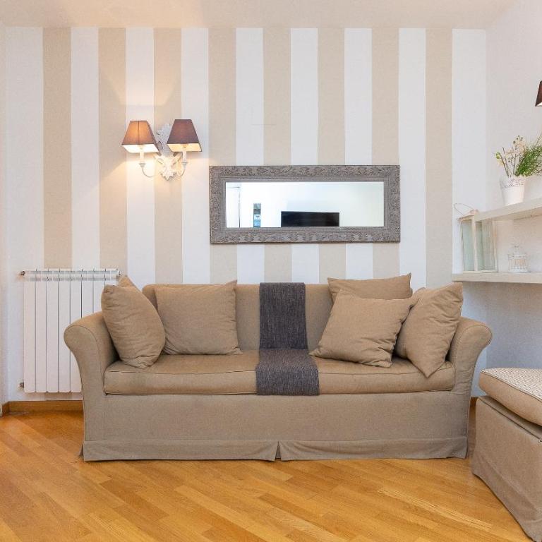 Vittoria Rental in Rome - Appartamento con 2 Camere da Letto - 17