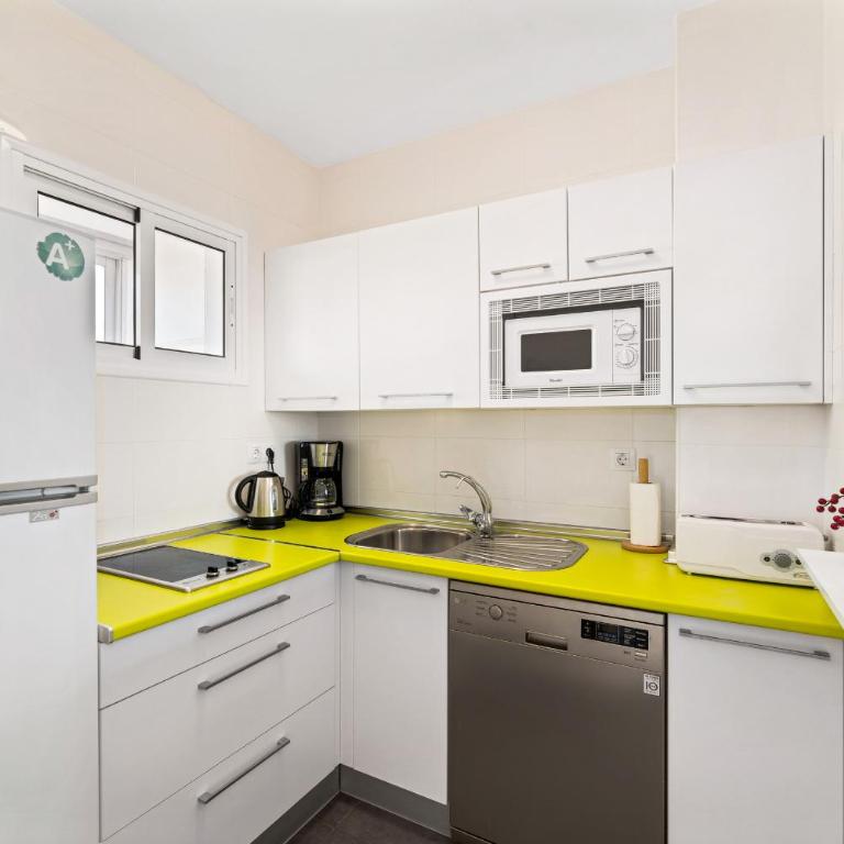 BELLAVISTA ROMANTIC - One-Bedroom Apartment - 16