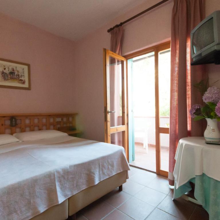 Hotel Scintilla - Camera Matrimoniale/Doppia con Letti Singoli - 6