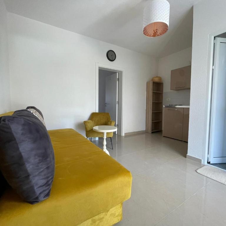 OSA Holiday - Deluxe Double Room (2 Adults + 1 Child) - 5