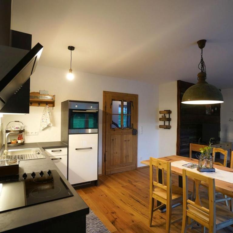 Chalet - Apartment - Mit Liebe dekoriert - Haus mit 2 Schlafzimmern - 6