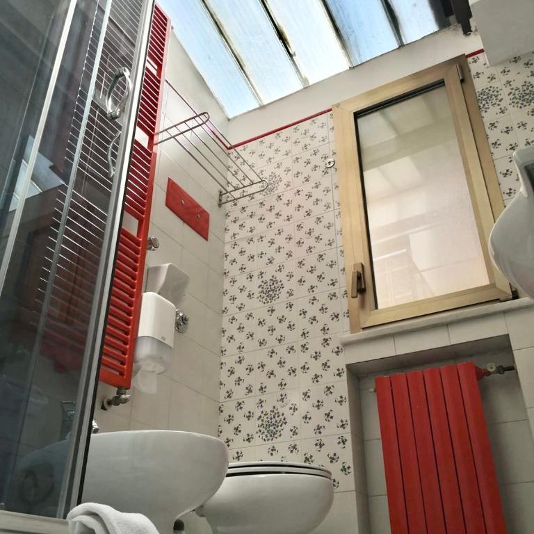 8- Tourist House Bologna - Light House - Self check-in - Appartamento con 1 Camera da Letto - 3