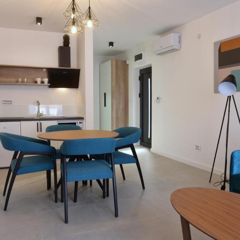 9 apartments - Superior Apartman - 4