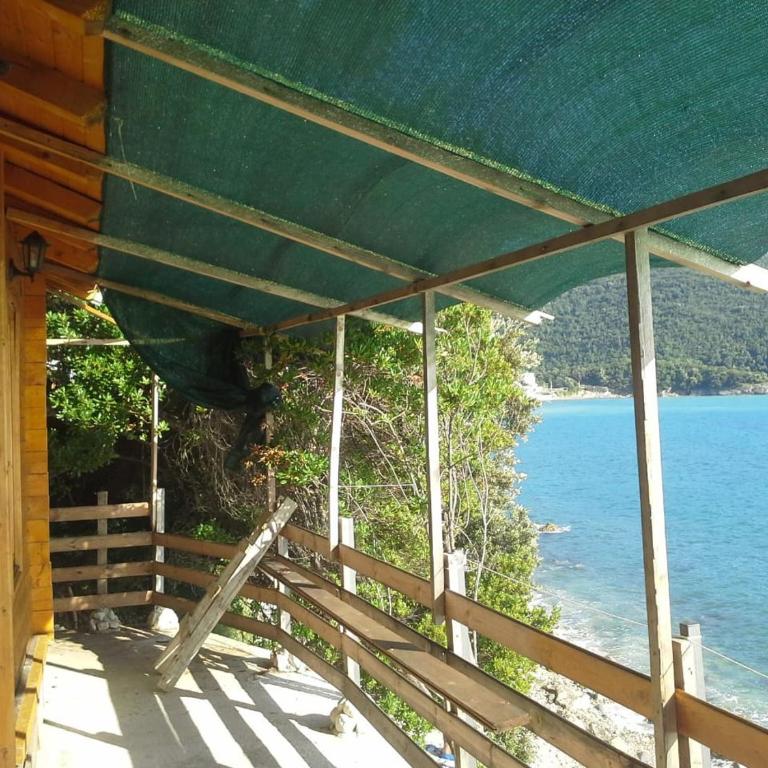 Beach House - One-Bedroom House - 11