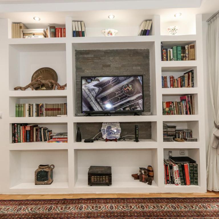 Snug, Homely Apartment by the Temple - Apartman sa 2 Spavaće Sobe - 14