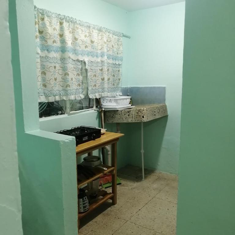 DEPARTAMENTO CERCANO AL AEROPUERTO T2, A 2 CALLES - Apartment - Ground Floor - 3