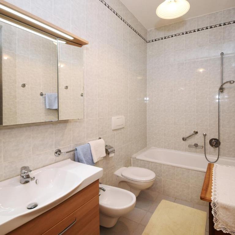 Castel Campan - Apartamento de 3 dormitorios (6 adultos) - 4