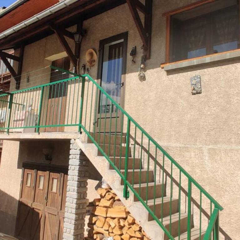 Maison calme indépendante et vue sur les montagnes - Appartement 2 Chambres - 2