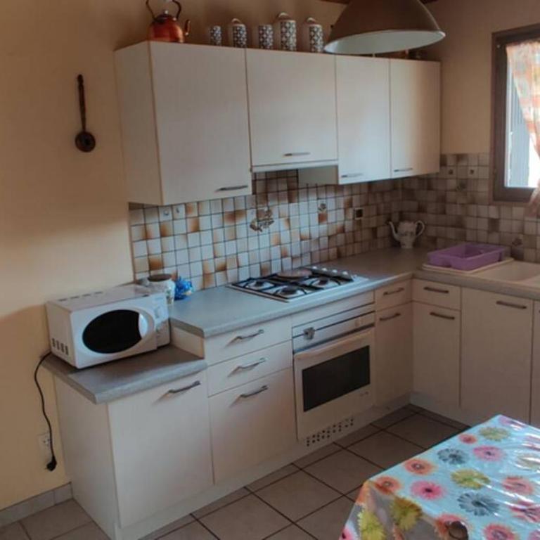 Maison calme indépendante et vue sur les montagnes - Appartement 2 Chambres - 3