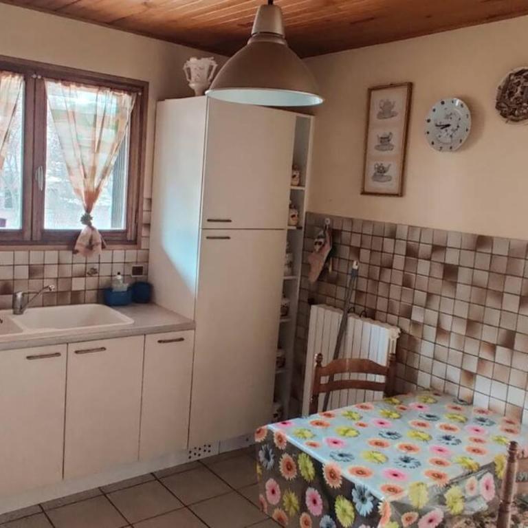 Maison calme indépendante et vue sur les montagnes - Appartement 2 Chambres - 9