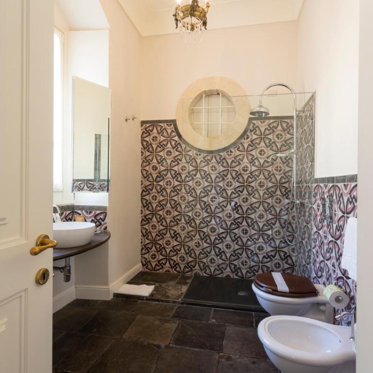 San Carlo Suites - Suite King con Balcone e Vista - 6