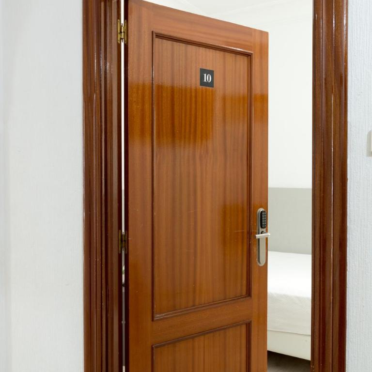 Pensión Arias - Superior Single Room - 1