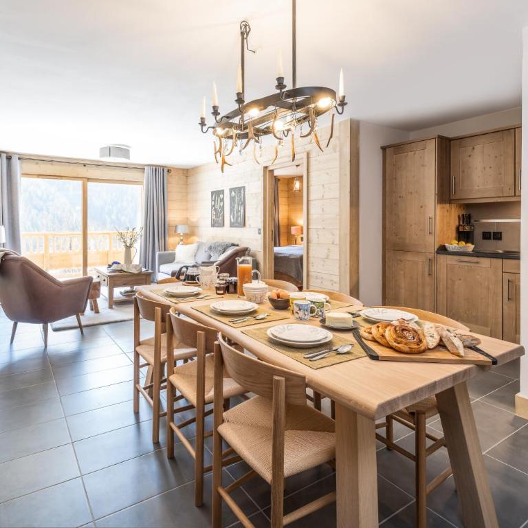 Ski4ever Champagny en Vanoise - Appartement 3 Chambres - 1