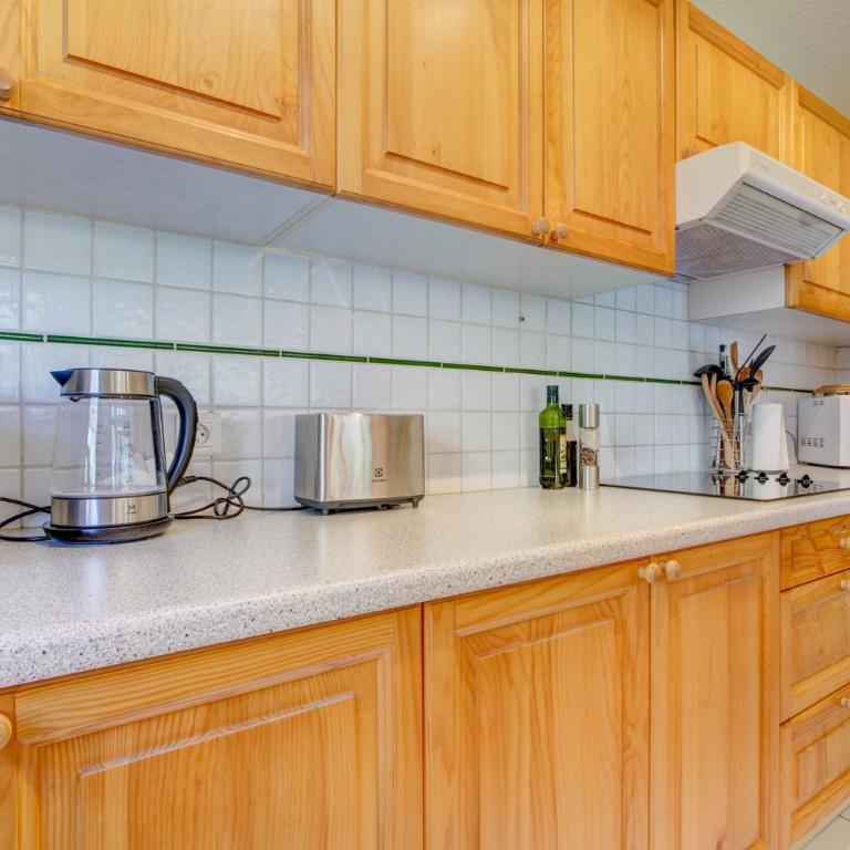 Inukshuk Apartment - Snow and Trek - Morzine - Apartment - Split Level - 12
