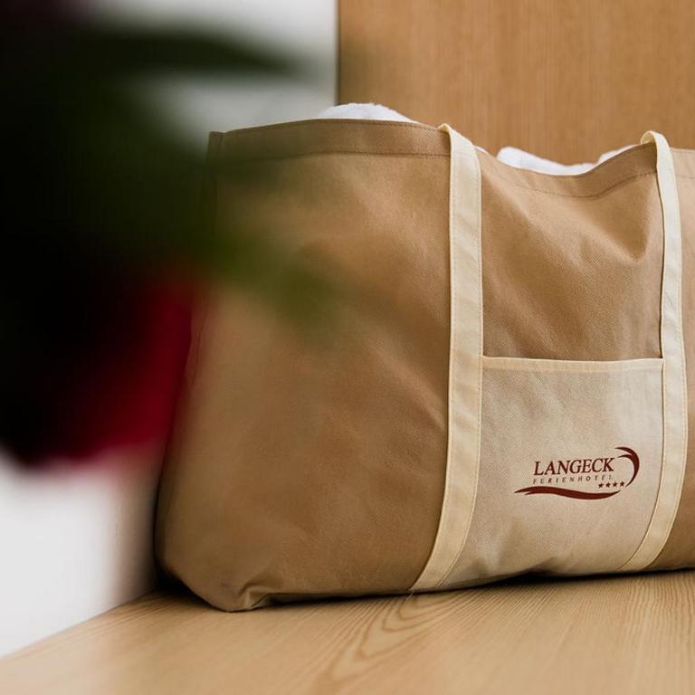 Hotel Langeck - Doppelzimmer mit Balkon - 3