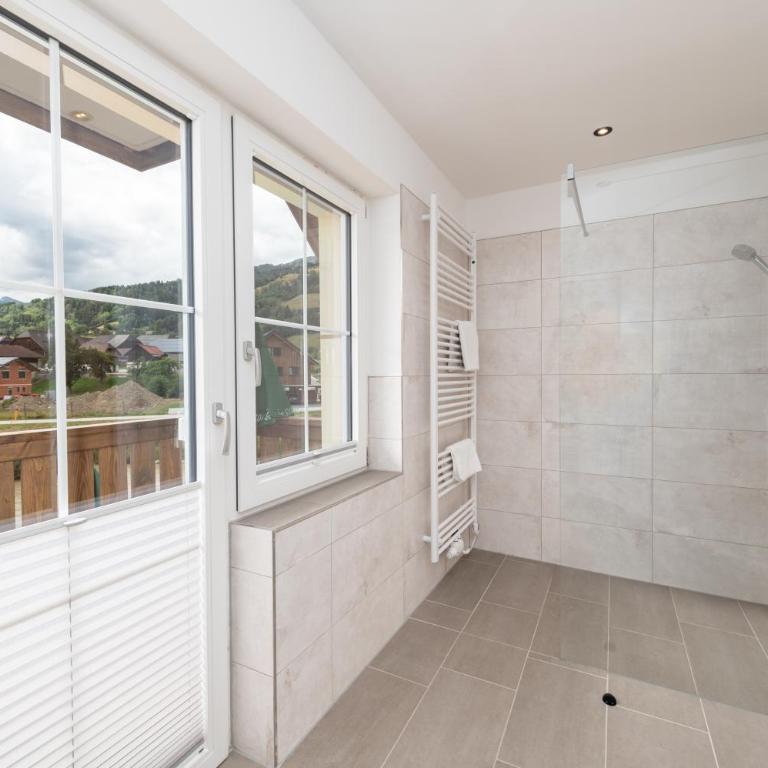 Landgasthof Bierfriedl - Doppelzimmer mit Balkon - 7