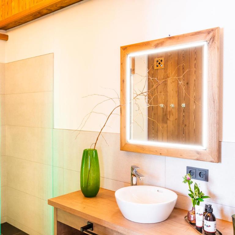 Ferienhaus Mandlberggut - Doppelzimmer mit Balkon - 7