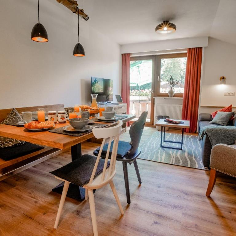 Der Lärchenhof Ferienwohnungen - Apartment mit 2 Schlafzimmern - 1