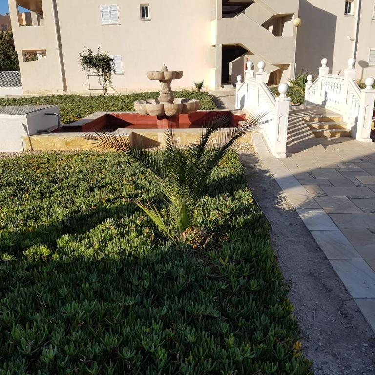 Casa Baja naturista con patio en primera linea! - Apartamento de 1 dormitorio - 2