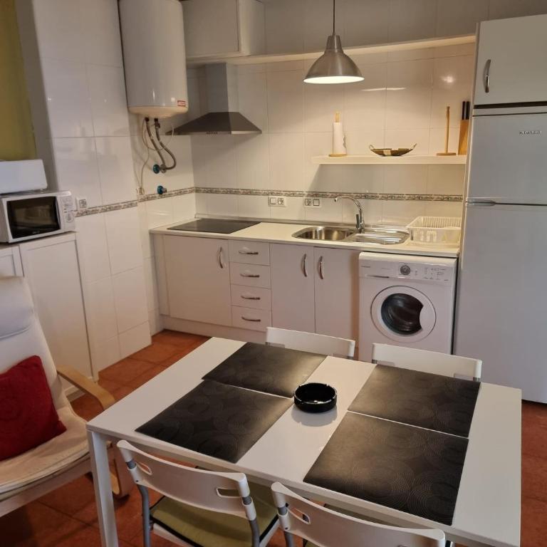 Casa Baja naturista con patio en primera linea! - Apartamento de 1 dormitorio - 25