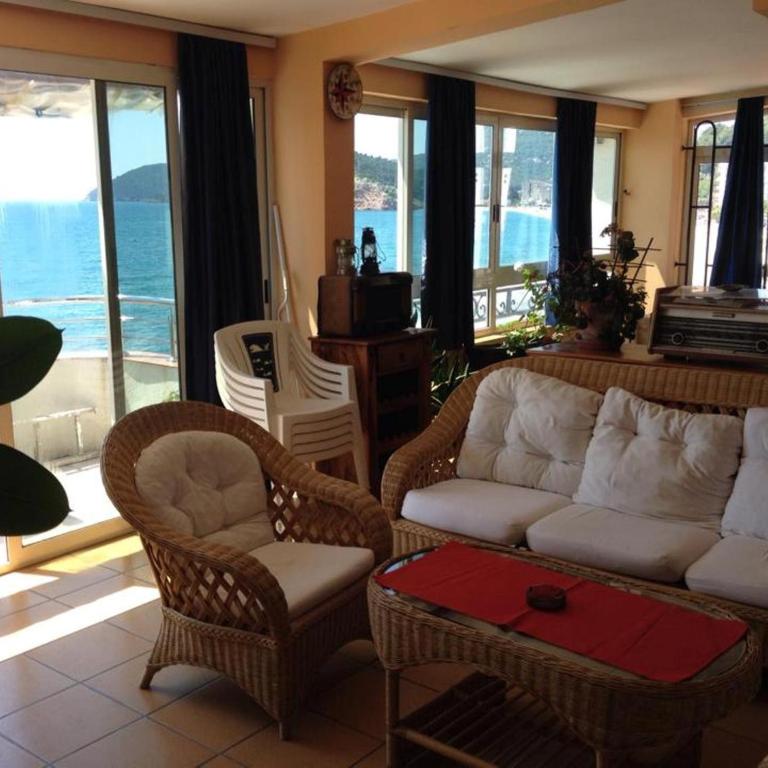 Villa Barcelona - Apartman sa Pogledom na More - 13
