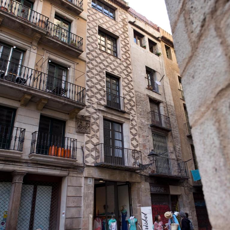 Best House Best Place - One-Bedroom Apartment with Balcony - 16