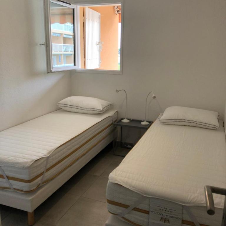 Apartment Newly Renovated Aircond-wifi-pool-sea View-150m to Beaches- Saint Aygulf - Appartamento con Vista Mare - 7