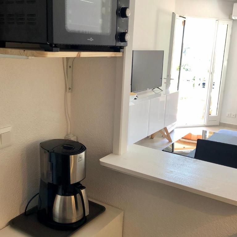 Apartment Newly Renovated Aircond-wifi-pool-sea View-150m to Beaches- Saint Aygulf - Appartamento con Vista Mare - 15