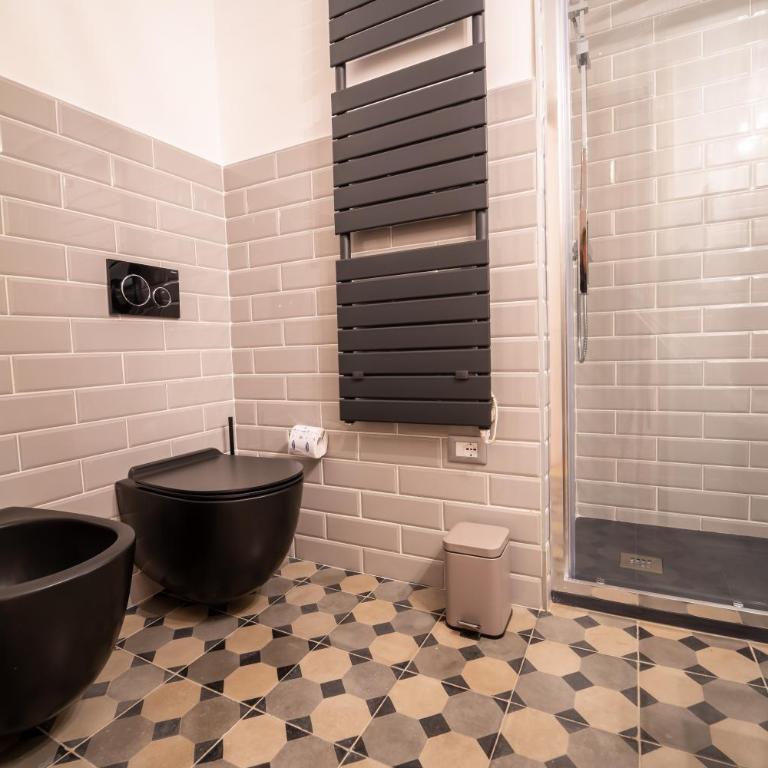 Urban Rooms - Triple Room with Shower - 7