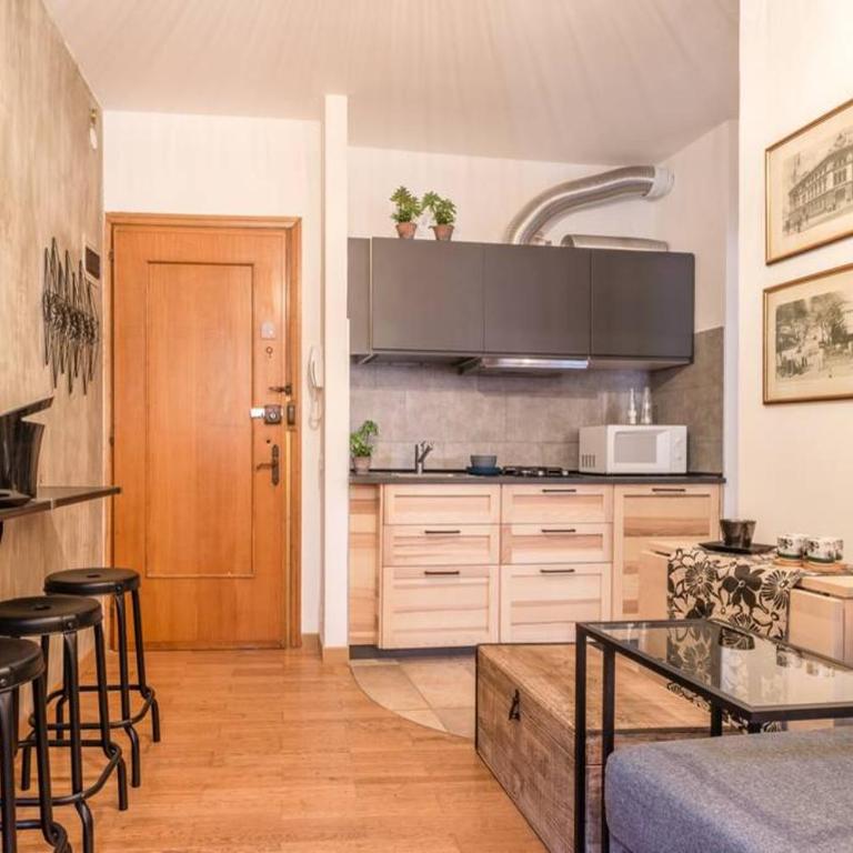enJoy Home - Appartamento a due passi dal Teatro Verdi - Appartamento con 1 Camera da Letto - 11