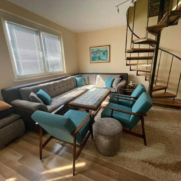 ENNI - Two-Bedroom House - 29