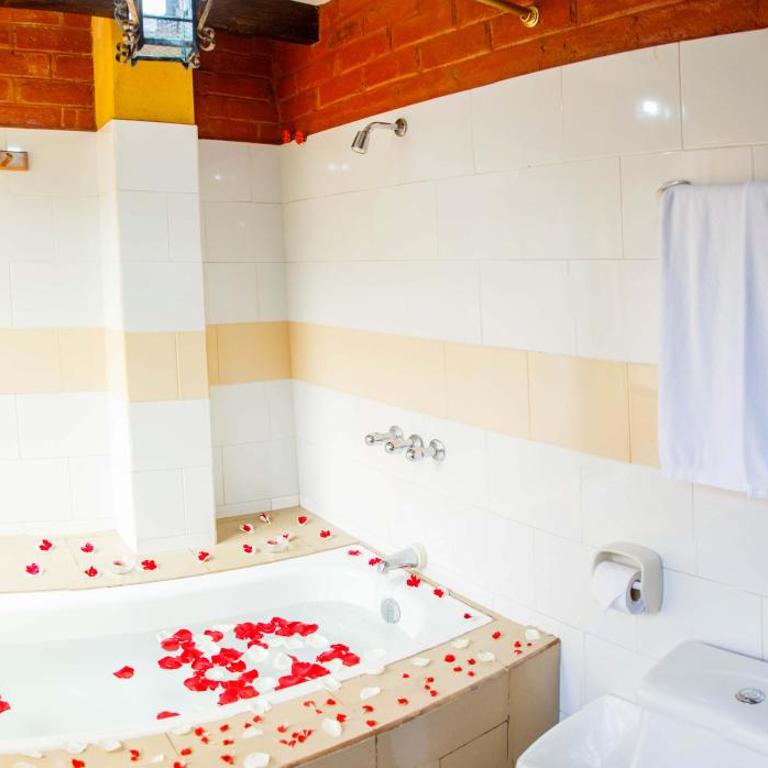 Jardines De Chamana - Habitación Doble Deluxe con bañera - 2