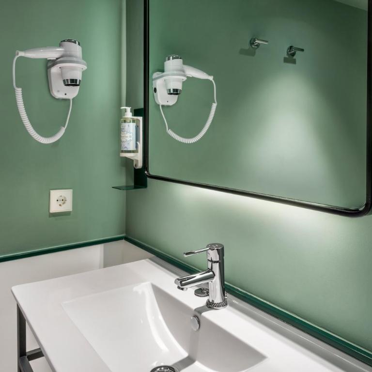 B&B HOTEL Madrid Centro Plaza Mayor - Junior Suite with Terrace - 7