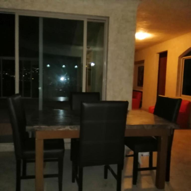 Sun Set Acapulco - Habitación Familiar con vistas al mar - 24