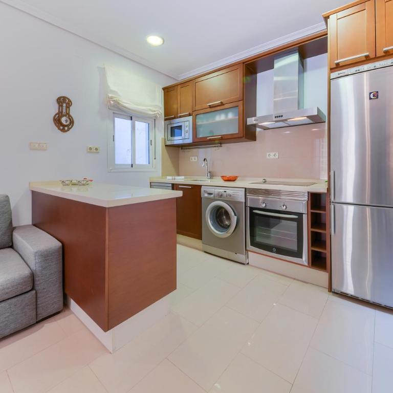 Holidays2Malaga Lazcano High Wifi & French balcony - One-Bedroom Apartment - 14