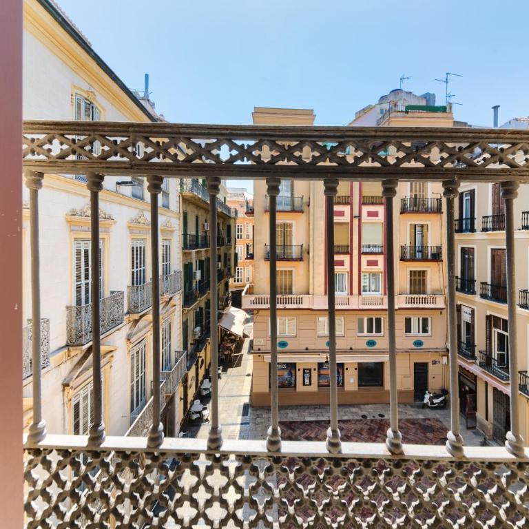 Holidays2Malaga Lazcano High Wifi & French balcony - One-Bedroom Apartment - 1