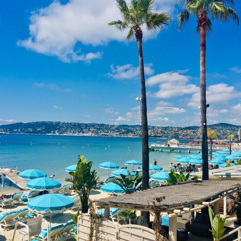 Studio Bijou Plage Antibes Juan-les-Pins - Studio avec Vue sur Jardin - 12