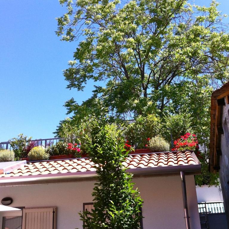 Appartamenti Borghetto Panigale - Bungalow con 2 Camere da Letto - 2