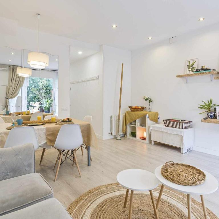 Apartment Gaudi - Apartamento de 3 dormitorios - 2