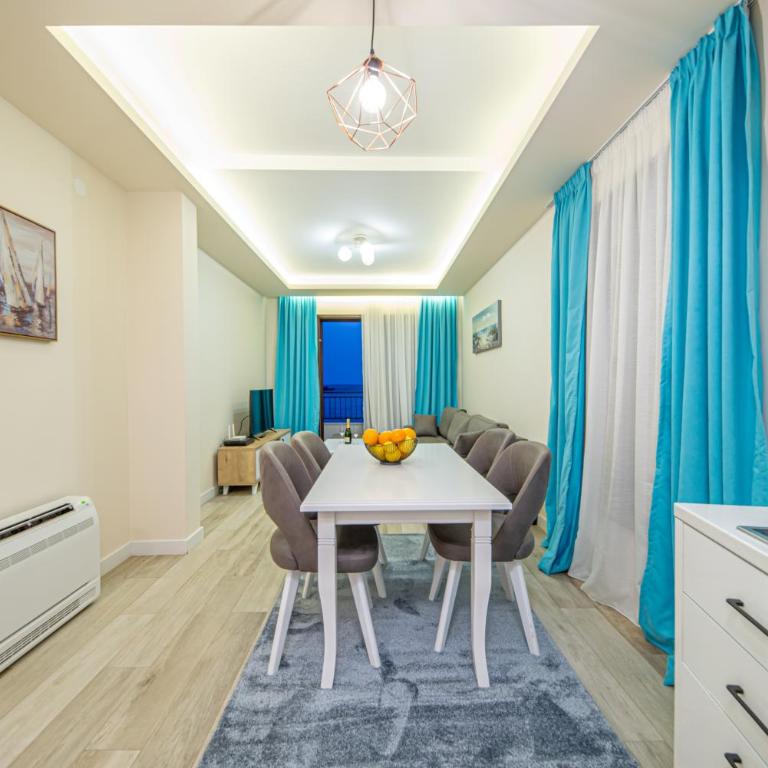 Seafront Apartments Petrovac - Apartment with Sea View - 8