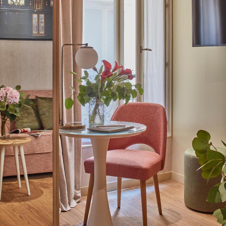 Hotel Atmospheres - Suite - 2