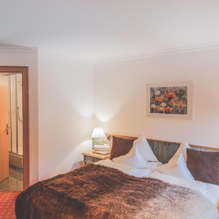 Kertess - Großes Doppel-/Zweibettzimmer - 4