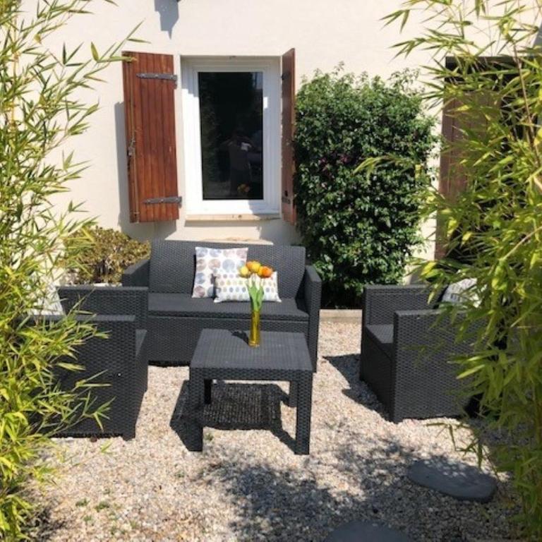 Studio Bijou Plage Antibes Juan-les-Pins - Studio avec Vue sur Jardin - 9